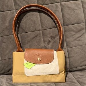 Longchamp Medium Le Pliage Nylon Shoulder Tote